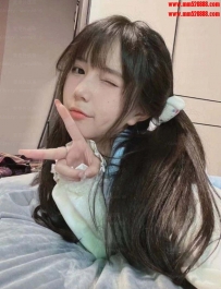 茜茜  158com  44kg Ccup  20歲  鄰家女孩 會撩的女生  初戀般的fu